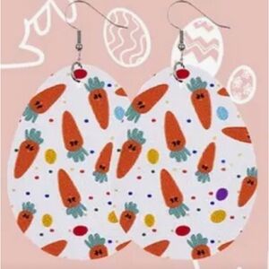 Cute teardrop earrings with carrots
